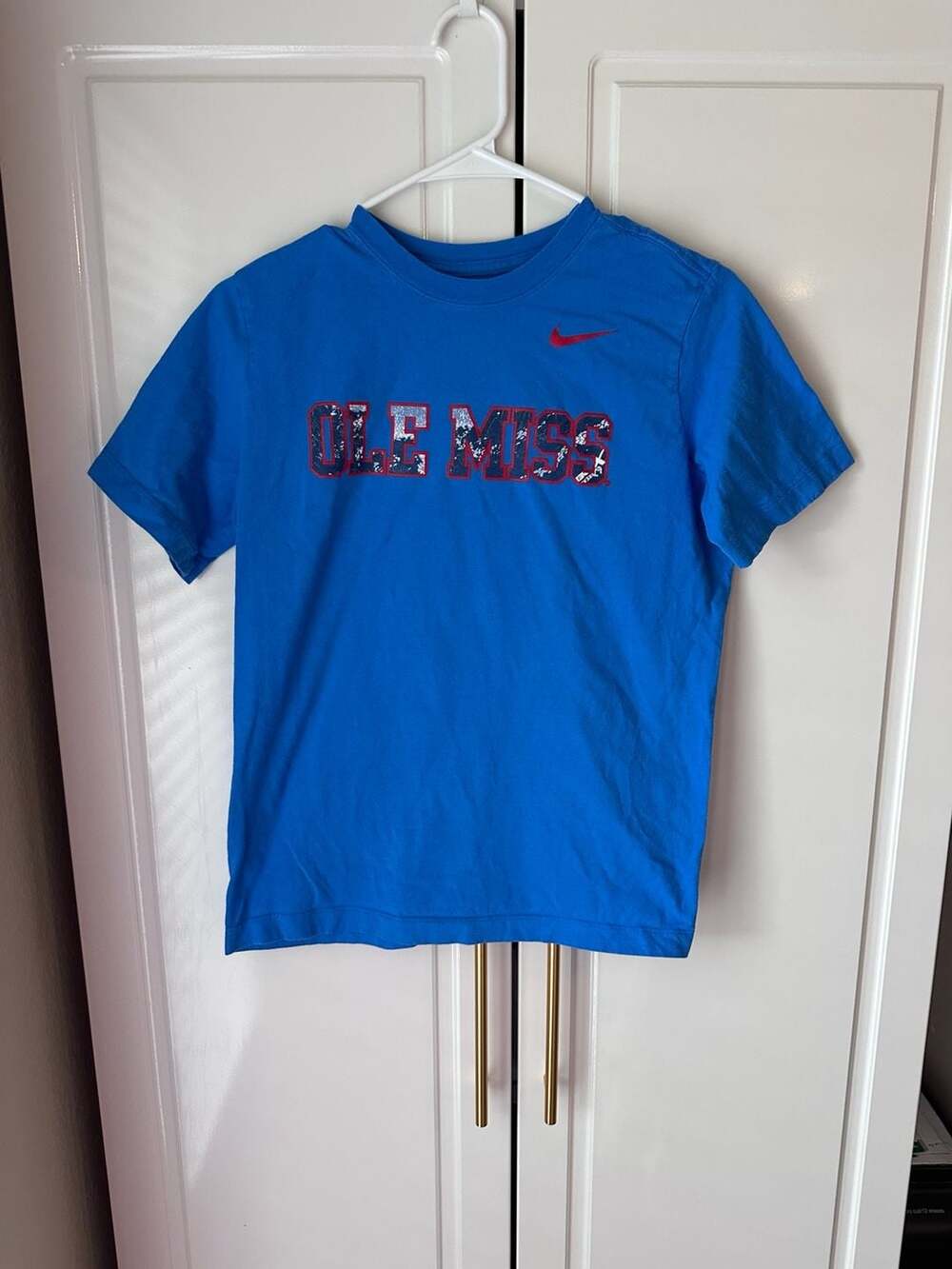 Nike Ole Miss Rebels T-Shirt Size Youth XL Blue Graphic Short Sleeve Tee